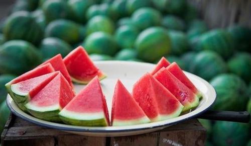 瓜王吃西瓜视频,一场西瓜界的视觉盛宴