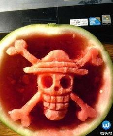 牛的视频吃瓜,憨态可掬的牛儿吃瓜趣事