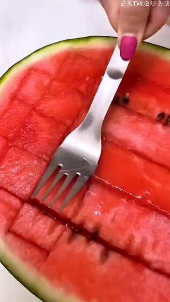 花刀吃瓜神器怎么用视频,轻松解锁美味新体验