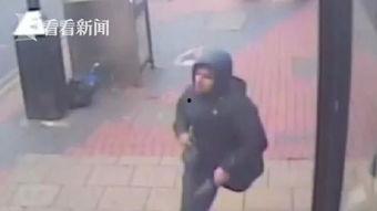 吃瓜男孩拿刀视频播放在线观看,全程高清还原惊心动魄一幕