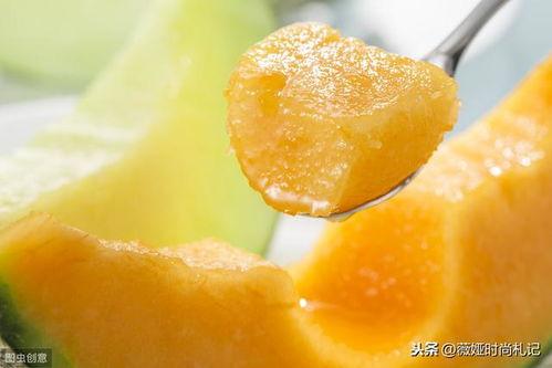 哈密瓜怎么吃才甜呢视频,解锁美味甜食的烹饪技巧