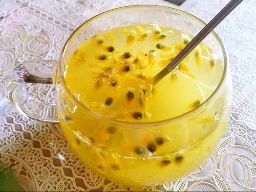 吃蜜瓜舞蹈音乐视频播放,跟随音乐视频感受夏日甜蜜律动