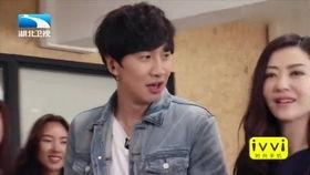 李光洙吃瓜眼神视频,这表情太到位了！