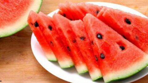 关于吃瓜人的视频,网络视频中的趣味观察与现象分析